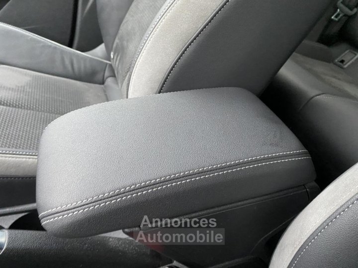 Audi A1 Sportback II 40 TFSI 200 S LINE S TRONIC 7 PACK LAUNCH EDITION - 44