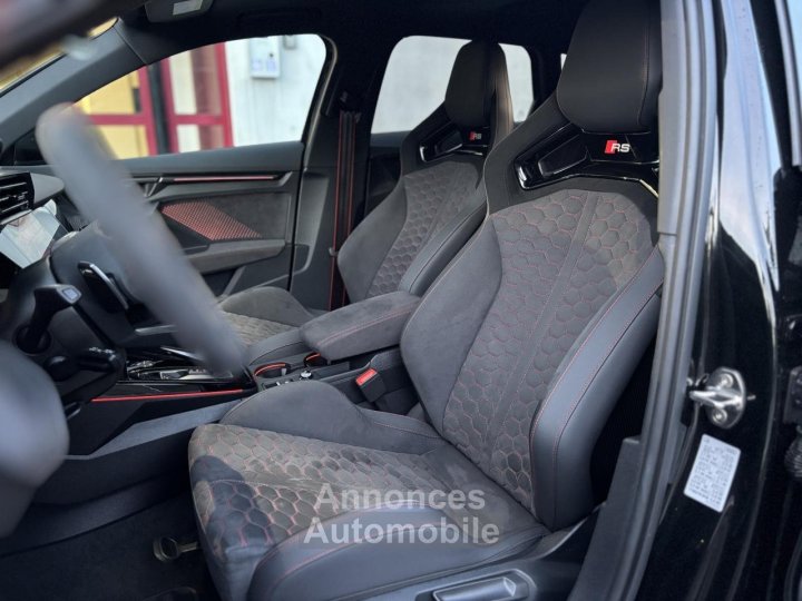 Audi RS3 Sportback Quattro 25 TFSI - 400 - BV S-tronic 8Y SPORTBACK  PHASE 2 - 32