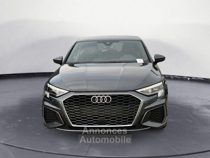 Audi A3 Sportback 15 35 TFSI - 150 - S-Tronic 7 8Y S line - 8