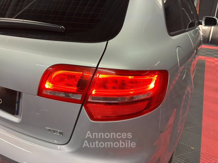 Audi A3 Sportback 16 TDI 105 DPF Ambiente S tronic - 13