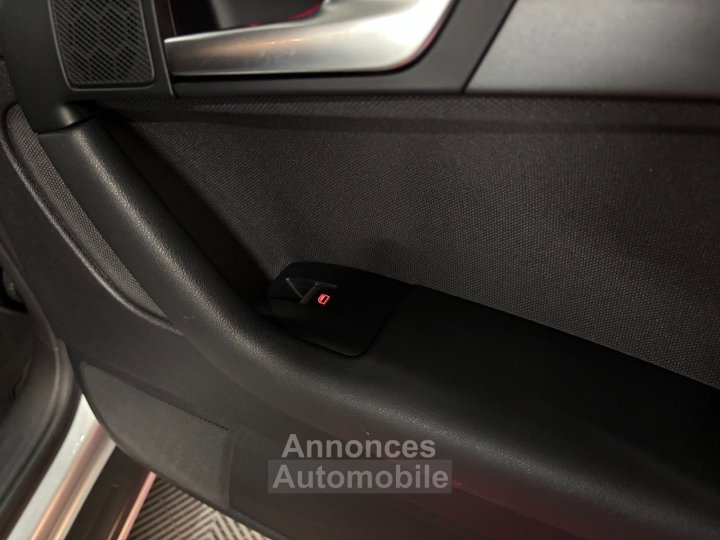 Audi A3 Sportback 16 TDI 105 DPF Ambiente S tronic - 36