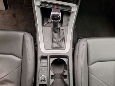 Audi Q3 Sportback 35TFSI SLine STro LED-NAVI-CUIR-CAMERA   - 9