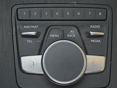 Audi A4 avant 30 tdi 270 design luxe quattro tiptronic bva   - 32