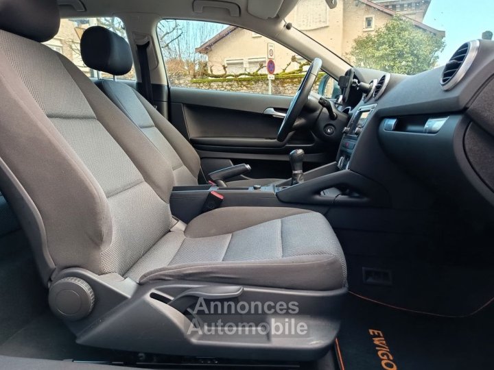 Audi A3 16 tdi 105 attraction s&s (distri faite) - 6