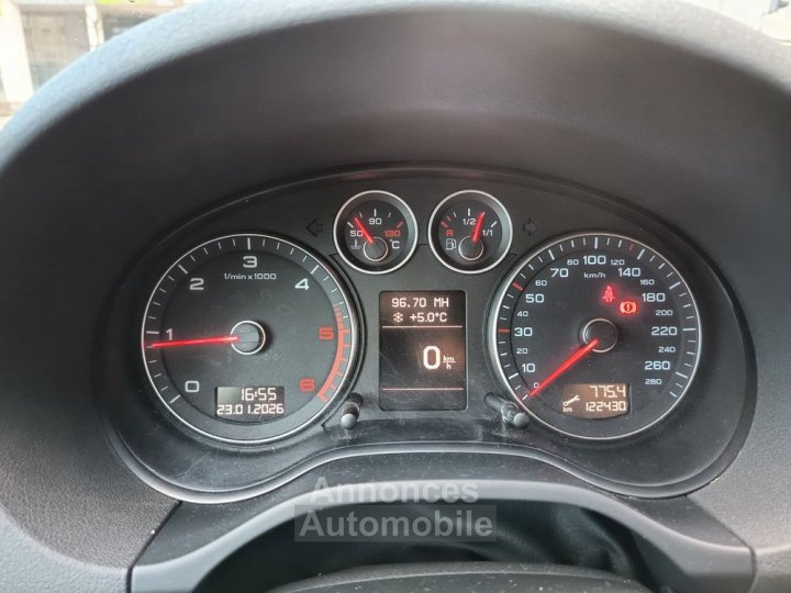 Audi A3 16 tdi 105 attraction s&s (distri faite) - 10