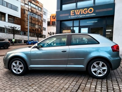 Audi A3 16 tdi 105 attraction s&s (distri faite) - 15