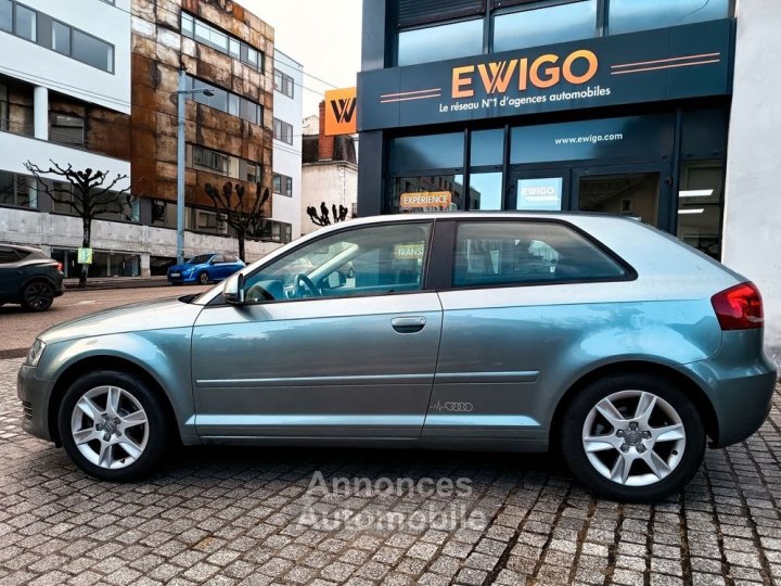 Audi A3 16 tdi 105 attraction s&s (distri faite) - 15
