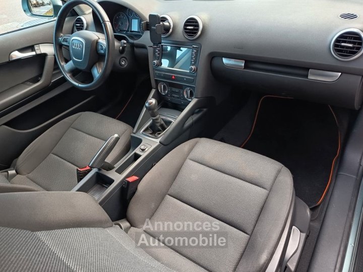 Audi A3 16 tdi 105 attraction s&s (distri faite) - 25