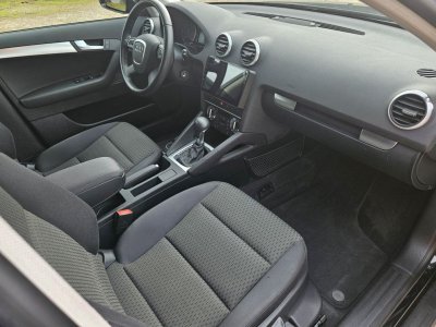 Audi A3 Sportback 20 TDI 140CH S TRONIC Tr&egrave;s Bon Etat   - 9