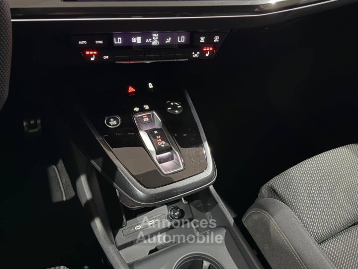 Audi Q4 E-Tron 45 285 ch 82 kWh - 17