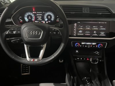 Audi Q3 45 TFSIe 245 ch S tronic 6 S line   - 6