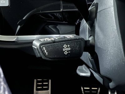 Audi Q3 45 TFSIe 245 ch S tronic 6 S line   - 20