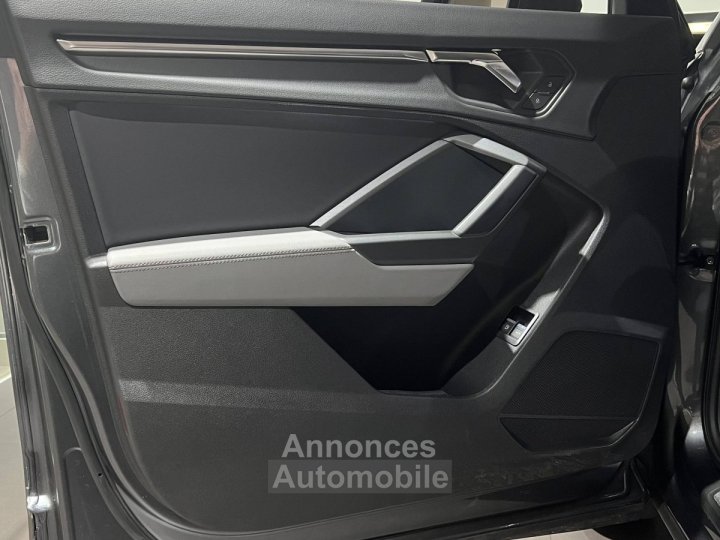 Audi Q3 45 TFSIe 245 ch S tronic 6 S line - 22