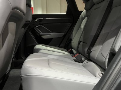 Audi Q3 45 TFSIe 245 ch S tronic 6 S line   - 23