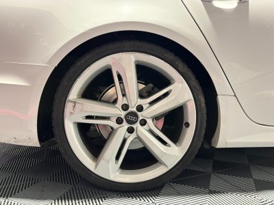 Audi A6 AVANT V6 30 BiTDI 320 Tiptronic 8 Quattro S line - sièges avant élec à mémoire et chauffants - coffre électrique - origine France - 44