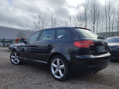 Audi A3 20 TDI 140 S-Tronic6 BUSINESS LINE - 2