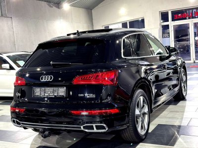 Audi Q5 PHEV 55 TFSIe Quattro S Line 1e Main Etat Neuf   - 3