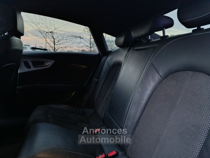 Audi A7 Sportback II 30 TDI V6 Quattro S-Tronic7 218 cv S-LINE - 15