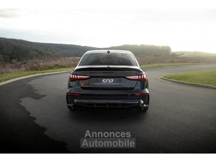 Audi RS3 Berline 25 TFSI 400 S tronic 7 Quattro - 4