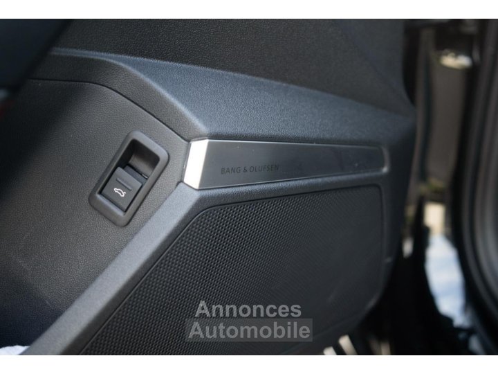 Audi RS3 Berline 25 TFSI 400 S tronic 7 Quattro - 15