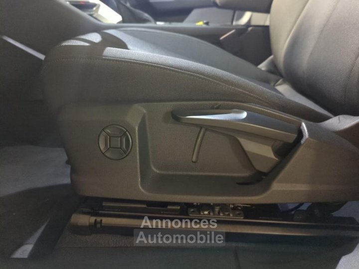 Audi Q3 Quattro 20 40 TDI - 200 - BV S-tronic 2019 S Line - 8