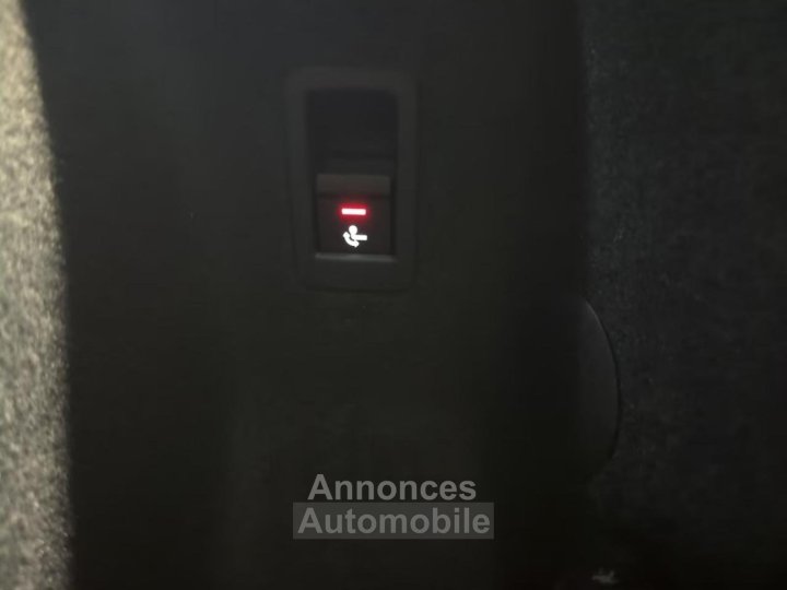 Audi Q3 Quattro 20 40 TDI - 200 - BV S-tronic 2019 S Line - 23