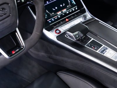 Audi RS6 Avant   - 19