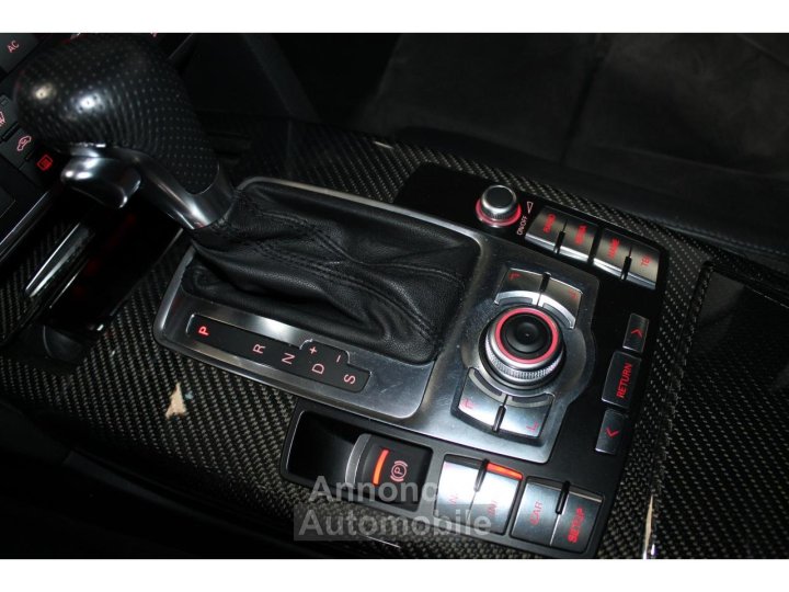 Audi RS6 Avant Quattro 50i V10 TFSI - BVA Tiptronic AVANT BREAK - 17