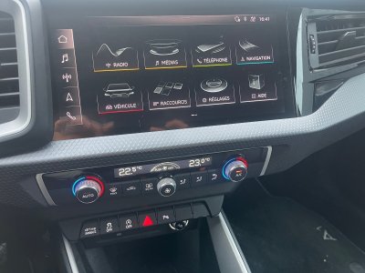 Audi A1 Sportback 35 TFSI 150 ch S tronic 7 Design Luxe Suivi complet Caméra de recul Garantie 12 mois - 17