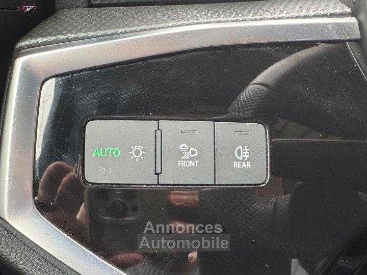 Audi Q3 Sportback 45 TFSIe 245 ch S tronic 6 S line - 27