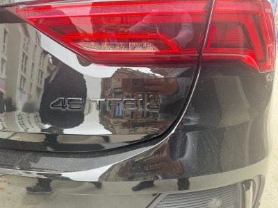 Audi Q3 Sportback 45 TFSIe 245 ch S tronic 6 S line   - 36