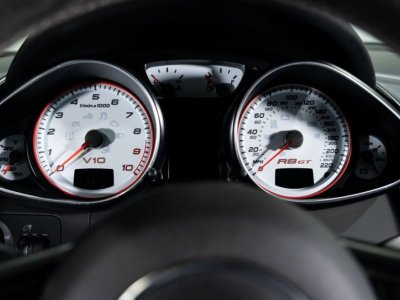 Audi R8 GT Coupe V10 52 560 Immat France 1 OF 333 966E-MOIS - 23