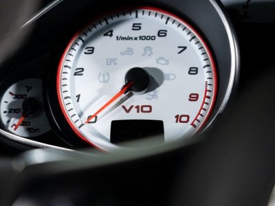 Audi R8 GT Coupe V10 52 560 Immat France 1 OF 333 966E-MOIS - 24