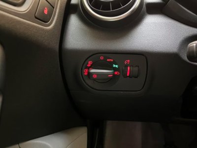 Audi A1 Sportback 12 TFSI 86ch Attraction boite manuelle - 14