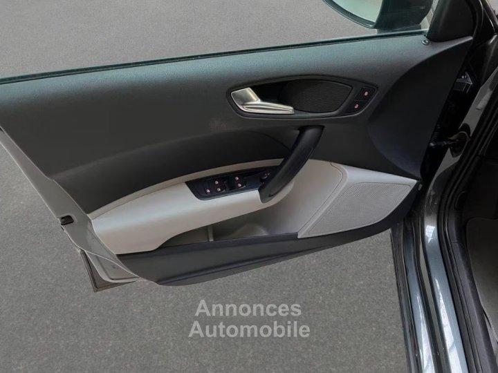 Audi A1 Sportback 12 TFSI 86ch Attraction boite manuelle - 16