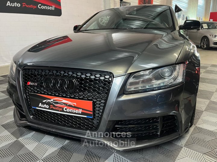Audi RS5 V8 42 FSi 450 Quattro S Tronic 7 - 8
