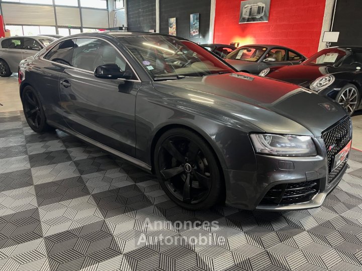 Audi RS5 V8 42 FSi 450 Quattro S Tronic 7 - 12