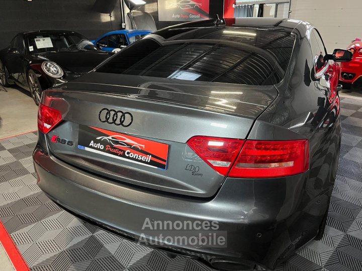 Audi RS5 V8 42 FSi 450 Quattro S Tronic 7 - 14