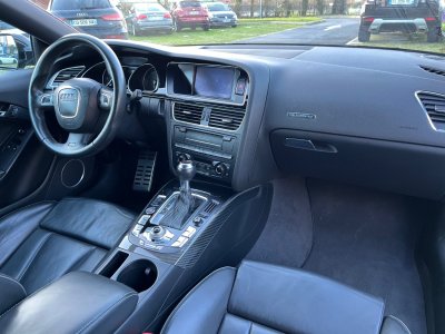 Audi RS5 V8 42 FSi 450 Quattro S Tronic 7 - 18