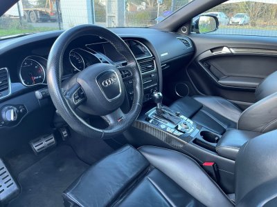 Audi RS5 V8 42 FSi 450 Quattro S Tronic 7 - 19