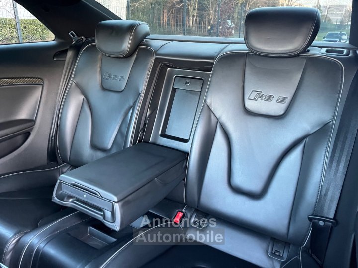 Audi RS5 V8 42 FSi 450 Quattro S Tronic 7 - 23