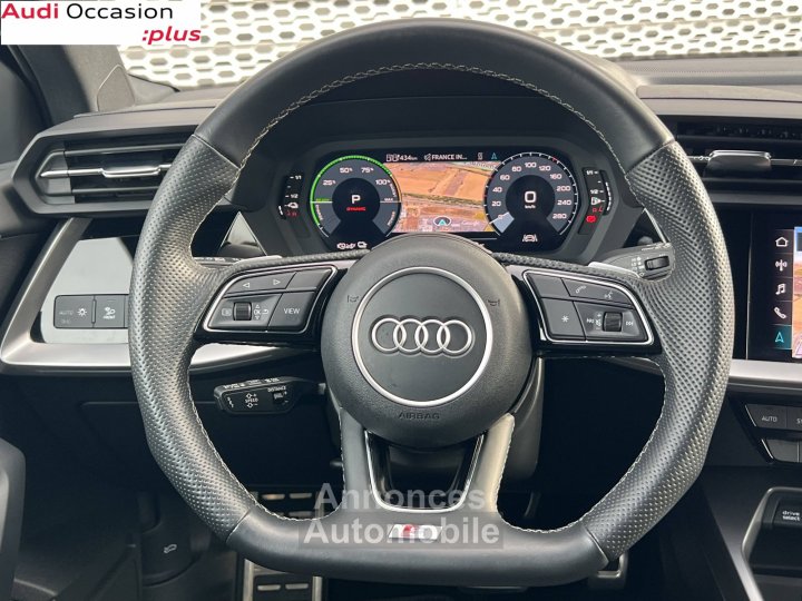 Audi A3 Sportback 40 TFSIe 204 S tronic 6 S Line - 13