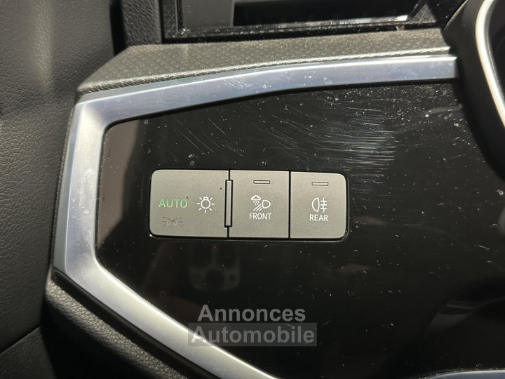 Audi Q3 Sportback 35 TFSI 150 ch S tronic 7 S line - 13
