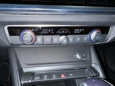 Audi Q3 Sportback 35 TFSI 150 ch S tronic 7 S line - 14