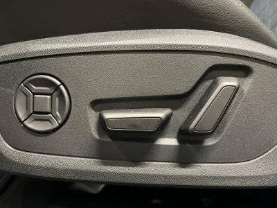 Audi A6 AVANT PHEV Avant e-hybrid 367 ch S tronic 7 Quattro S line - 10