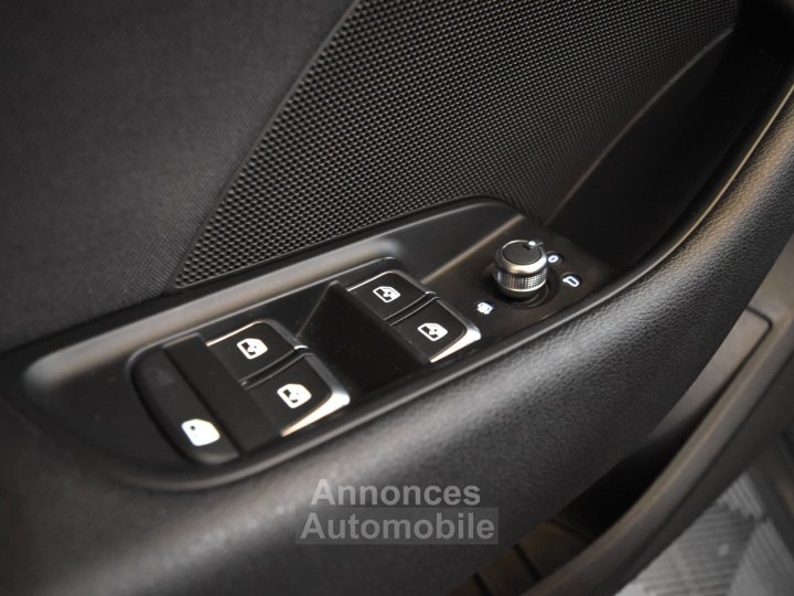 Audi A3 Sportback 20 TDI 150 S tronic 6 Design Luxe - 23
