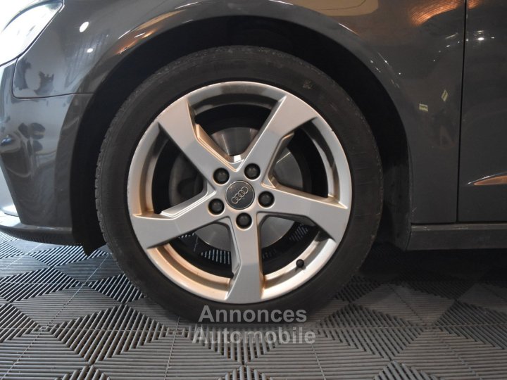 Audi A3 Sportback 20 TDI 150 S tronic 6 Design Luxe - 27