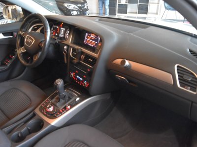 Audi A4 BUSINESS 18 TFSI 170 Business Line   - 12