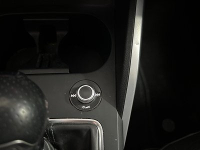 Audi Q2 S Line 16 TDI 116 ch S tronic 7 ~ Climatisation auto bi-zone ~ Radars AR ~ Freins à mains électrique ~ Régulateur - 19