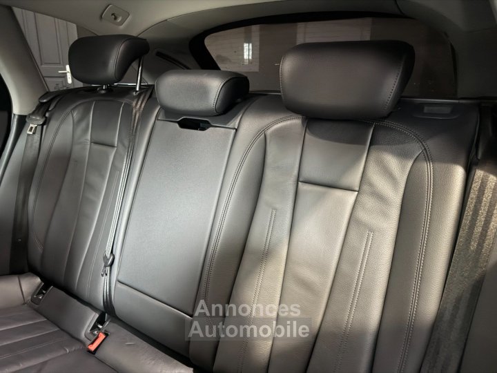 Audi A4 AVANT 30 TDI 122 S tronic 7 Design Luxe - 11